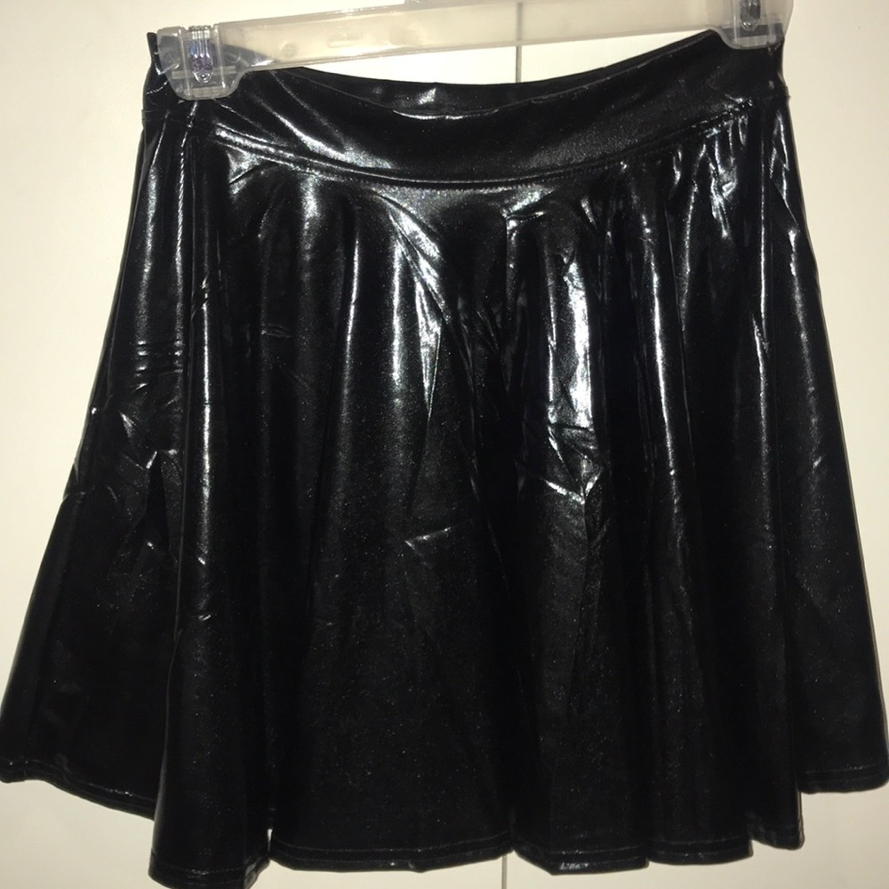 Black Metallic Skirt!!